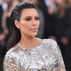 Illustration for article titled Kim Kardashian Is Really Struggling